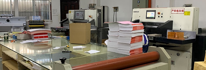 畫冊印刷廠:企業(yè)畫冊印刷與產(chǎn)品畫冊印刷有區(qū)別嗎?(圖1) 畫冊印刷廠:企業(yè)畫冊印刷與產(chǎn)品畫冊印刷有區(qū)別嗎?(圖1)